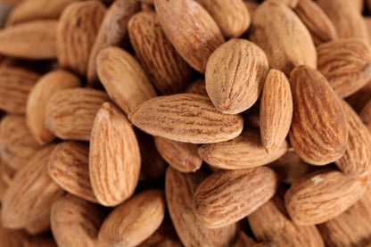 Tropgo Roasted Salted Almonds 5kg Bulk Pack – Premium Whole Almonds – Fresh, Crunchy, Lightly Salted – Ideal for Snacking, Baking, Cooking & Foodservice