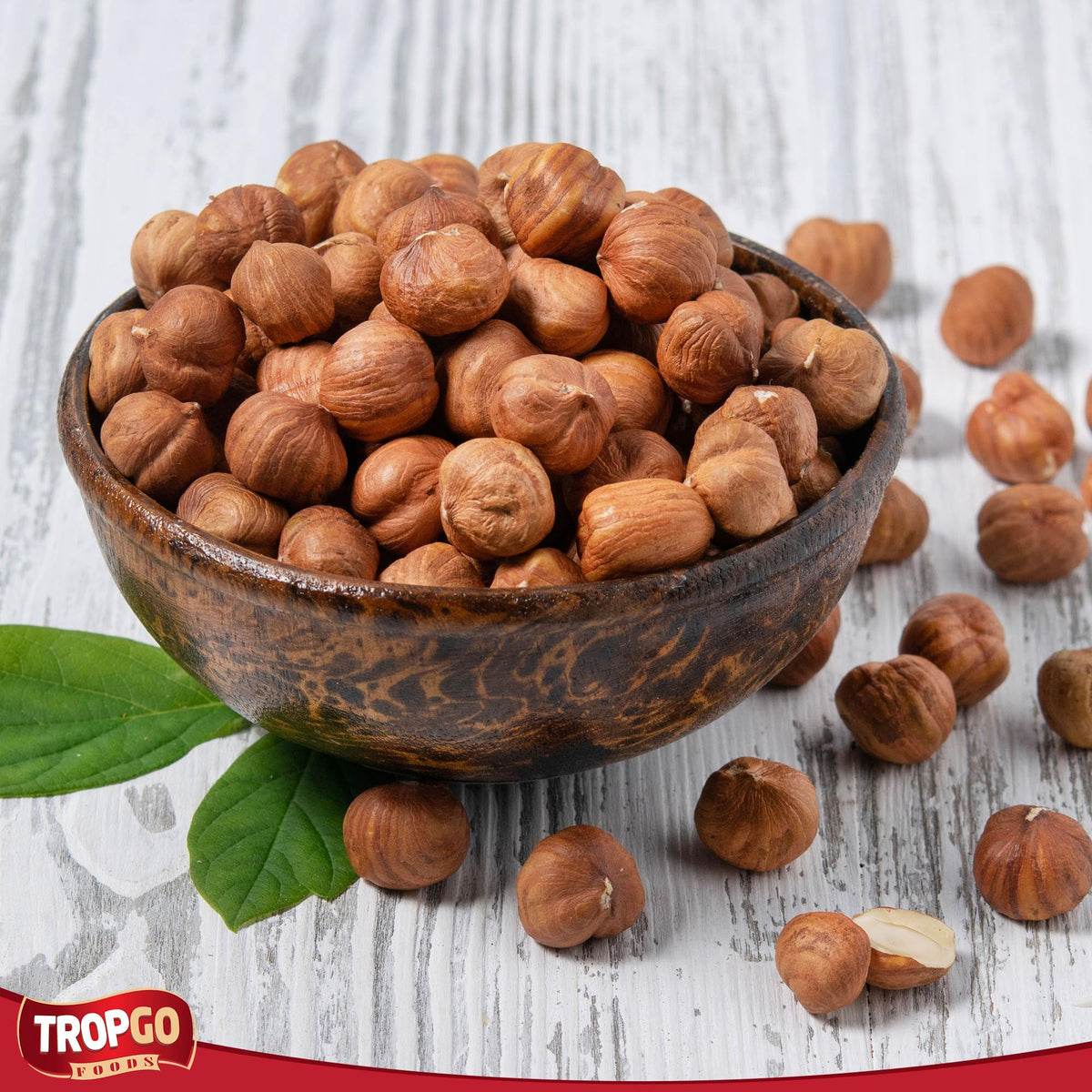 Tropgo Raw Hazelnuts 1kg - Packed Fresh Large Hazelnut - Premium Quality Nuts for a Healthy Heart, High in Fibre & Minerals - Perfect for Snacking